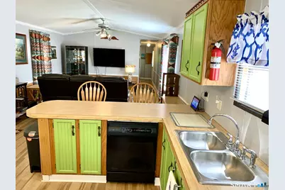 7 Woodland Park, Shelton, CT 06484 - Photo 10