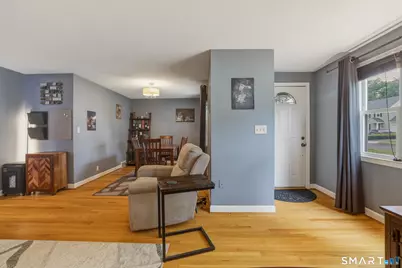 144 Colonial Street, West Hartford, CT 06110 - Photo 14
