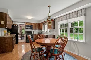 86 Fire Hill Rd, Redding, CT 06896 - Photo 14