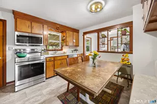 66 Gifford Ave, Windham, CT 06226 - Photo 10