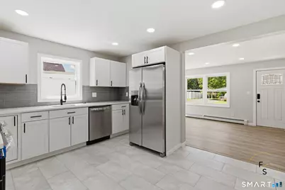 65 Broad Street, Manchester, CT 06042 - Photo 10
