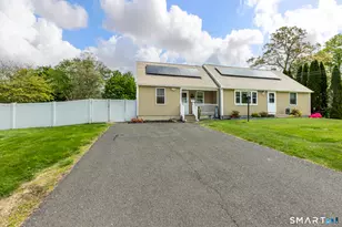 3 Wagon Rd, Enfield, CT 06082 - Photo 2