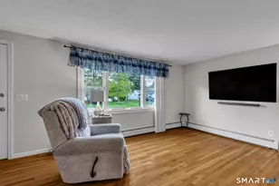3 Wagon Rd, Enfield, CT 06082 - Photo 12