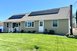 3 Wagon Rd, Enfield, CT 06082 - Photo 1