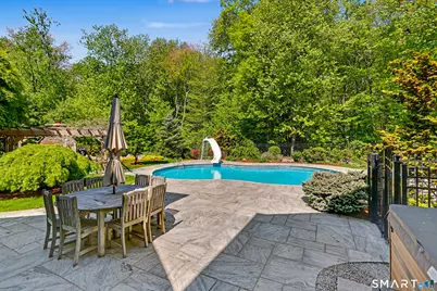 35 Cherry Gate Lane, Trumbull, CT 06611 - Photo 10