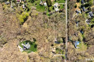 98 Braman Rd, Waterford, CT 06385 - Photo 4