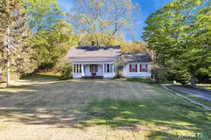 215 Walnut St, Putnam, CT 06260 - Photo 2