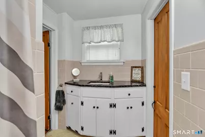 215 Walnut Street, Putnam, CT 06260 - Photo 20