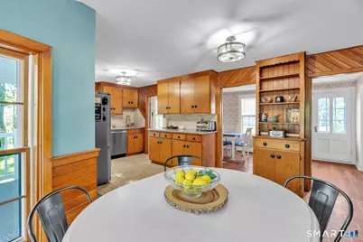 215 Walnut Street, Putnam, CT 06260 - Photo 14