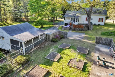 215 Walnut Street, Putnam, CT 06260 - Photo 4
