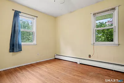13 Governors Lane, Bethel, CT 06801 - Photo 16