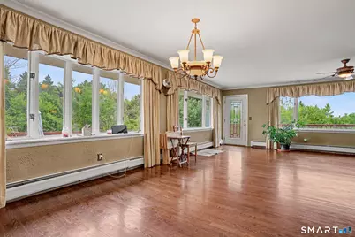 13 Governors Lane, Bethel, CT 06801 - Photo 4