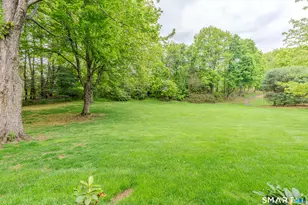 1103 Metacomet Dr, Meriden, CT 06450 - Photo 34
