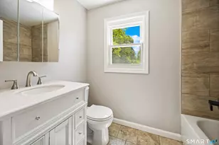 1044 Dunbar Hill Rd, Hamden, CT 06514 - Photo 18
