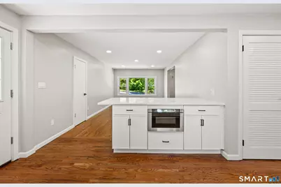 1044 Dunbar Hill Road, Hamden, CT 06514 - Photo 8