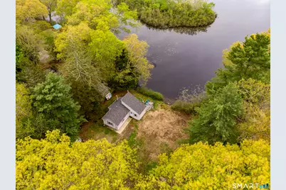 24 Jerome Parkway, Griswold, CT 06351 - Photo 10