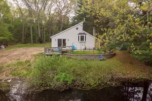24 Jerome Pkwy, Griswold, CT 06351 - Photo 8