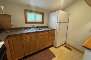 24 Jerome Pkwy, Griswold, CT 06351 - Photo 20