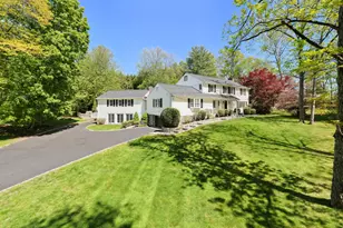 52 Meadow View Dr, Westport, CT 06880 - Photo 2