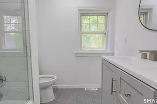 24 Sunfield Cir, Waterbury, CT 06708 - Photo 10