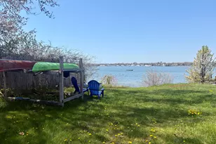 8 E Wharf Rd, Waterford, CT 06385 - Photo 36