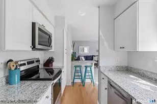 125 Staffordshire Common, Wallingford, CT 06492 - Photo 8