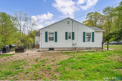 13 Coach Drive, Wolcott, CT 06716 - Photo 4