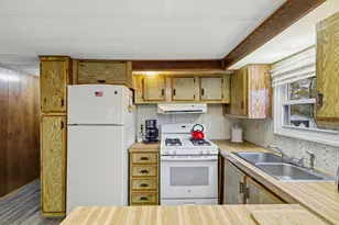 28 Golden Spur, Stonington, CT 06378 - Photo 10