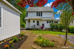 135 Greenwood Ave, Waterbury, CT 06704 - Photo 26