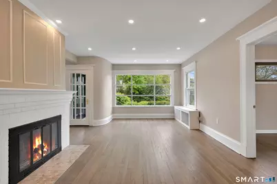 135 Greenwood Avenue, Waterbury, CT 06704 - Photo 8