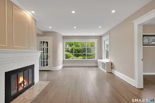 135 Greenwood Ave, Waterbury, CT 06704 - Photo 8