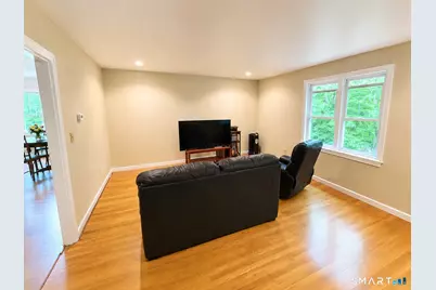 26 Mountain Laurel Lane, Newtown, CT 06482 - Photo 6