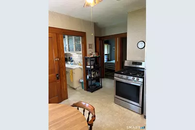 38 Bradley Avenue, Hamden, CT 06514 - Photo 4