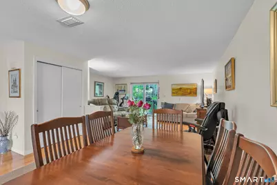26 Kowal Court, Newington, CT 06111 - Photo 6