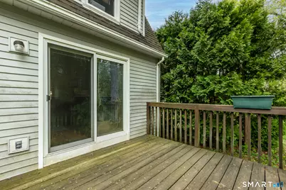 26 Kowal Court, Newington, CT 06111 - Photo 32