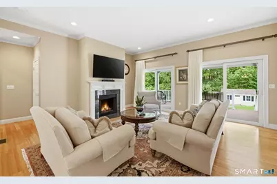 19 Claire Lane, Bloomfield, CT 06002 - Photo 14