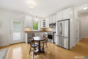 19 Claire Ln, Bloomfield, CT 06002 - Photo 28