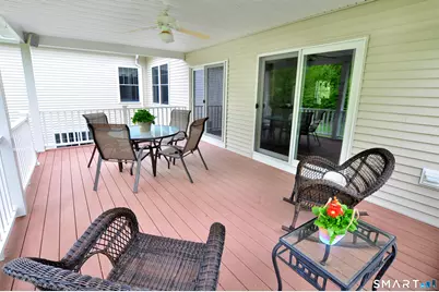19 Claire Lane, Bloomfield, CT 06002 - Photo 38