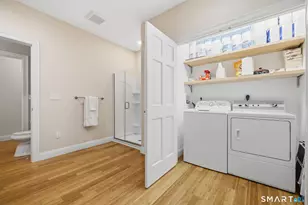19 Claire Ln, Bloomfield, CT 06002 - Photo 26