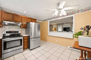 30 Hawthorne St, Bristol, CT 06010 - Photo 4