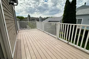 629 Longfellow Dr, Branford, CT 06405 - Photo 18