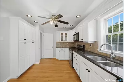 775 Stratford Road, Stratford, CT 06615 - Photo 12