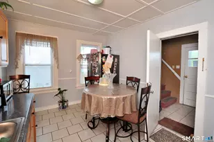 82 Spring St, Meriden, CT 06451 - Photo 12