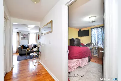 82 Spring Street, Meriden, CT 06451 - Photo 32