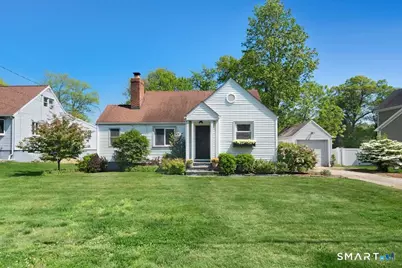 22 Country Lane, Trumbull, CT 06611 - Photo 2