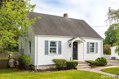 32 Belvedere Road, North Haven, CT 06473 - Photo 2