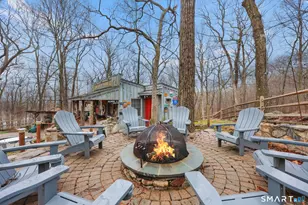 142 Seventy Acre Rd, Redding, CT 06896 - Photo 26