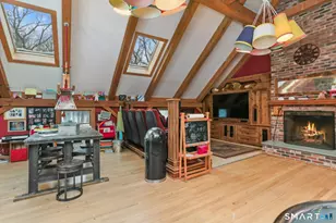 142 Seventy Acre Rd, Redding, CT 06896 - Photo 14