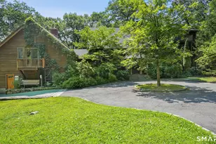 142 Seventy Acre Rd, Redding, CT 06896 - Photo 2