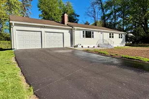 50 Hilton Dr, East Hartford, CT 06118 - Photo 2